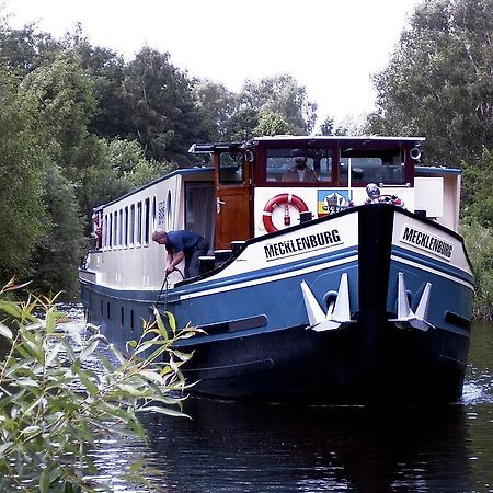 Ms Mecklenburg Hotelschiff Berlin Bagian luar foto